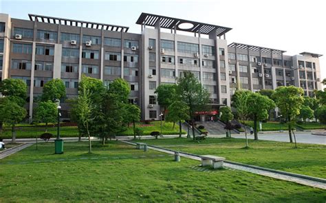 湖南商学院正式更名湖南工商大学 - 今日关注 - 湖南在线 - 华声在线