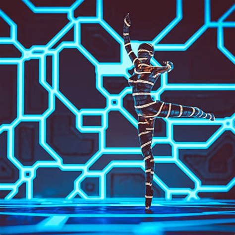 Dancing Robot Show 的图像结果