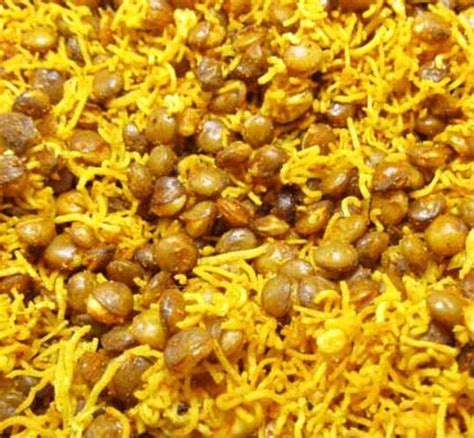 Buy Dal Moth Online from Suleman Mithaiwala at Best Price