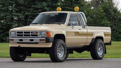 Crazy Clean 1986 Toyota 4x4 Pickup Will Take You Back To The Future