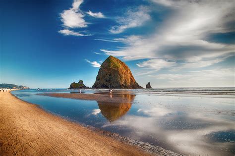 10 Best Things to Do in Cannon Beach - Enjoy the Sun and Surf, Hit a ...