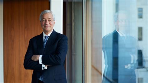 News: JPMorgan Chase begins search for successor to CEO Jamie Dimon: Report