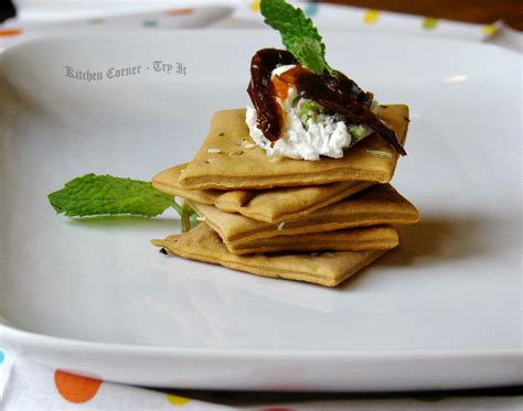 Saltine Cracker/ Homemade Soda Crackers