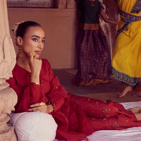 Essence of Indian Dance in Clothing: A Kaleidoscope of Culture and Exp