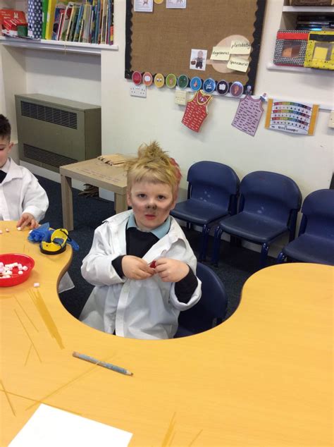 Primary School Science 的图像结果