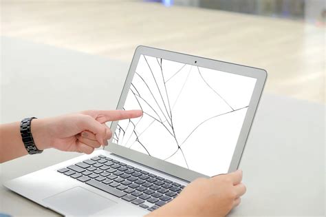 How to Fix Computer Screen Cracks 的图像结果