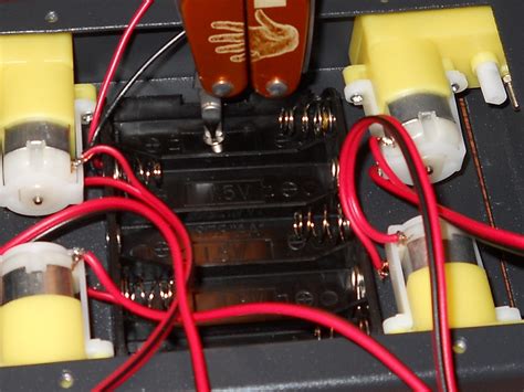 Build a Robot 的图像结果