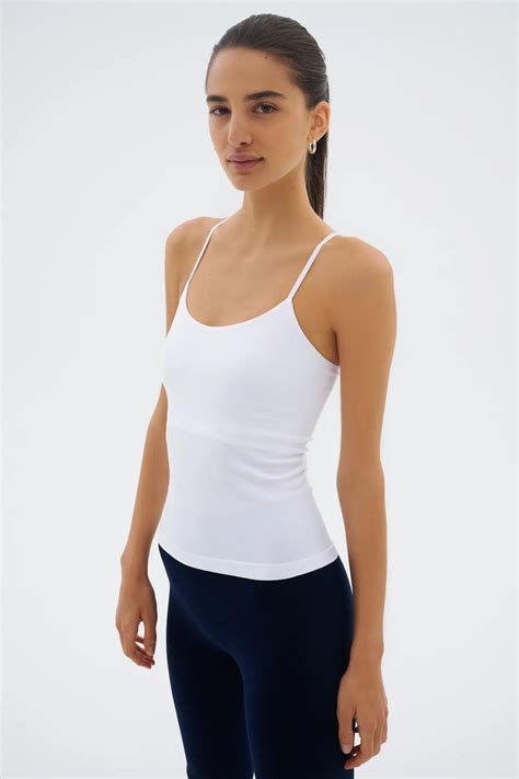 The 18 Best White Tank Tops to Buy Right Now
