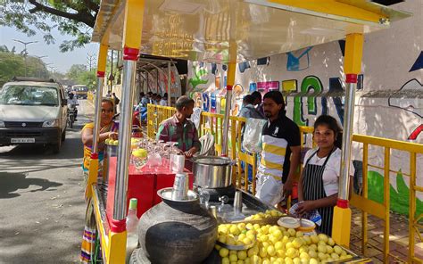 This Mother-Daughter Duo In Pune Is Selling Lemonade With A Twist ...
