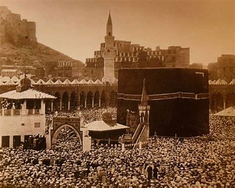 Historic First Photo of the Holy Kaaba from 1880 Unveiled – Envision ...