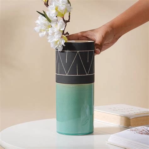 Dual Toned Taper Flower Vase Online - Premium Vase | Nestasia