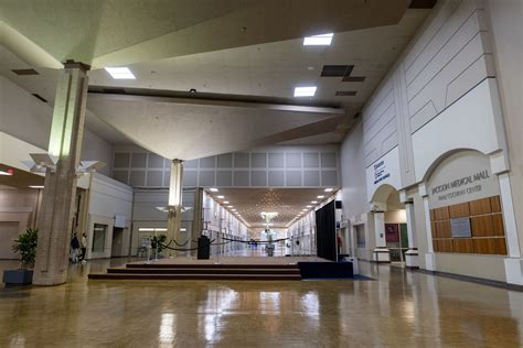 Health care executive: Jackson Medical Mall reproductive health clinic ...