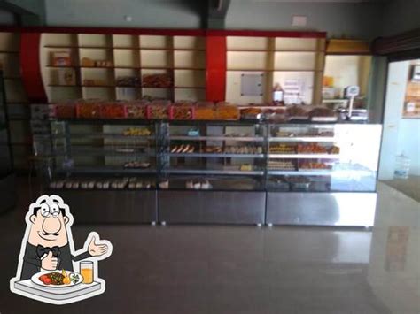 Veera Bakery & Sweets, Usilampatti - Restaurant menu, prices and reviews