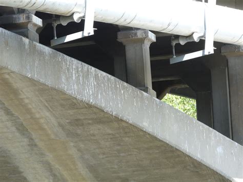 Computer Monitor Bridge 的图像结果