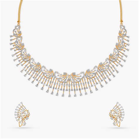 Mesmerising Swirls Diamond Necklace Set