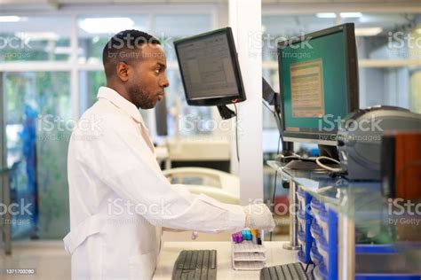 Scientist 的图像结果