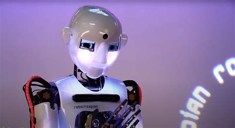 Human-Looking Robots 的图像结果