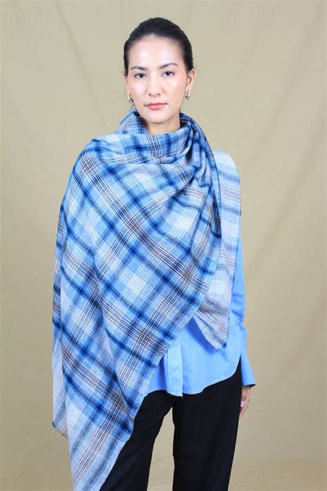 Royce Buffalo Check Cashmere Stole – Pashmeladakh