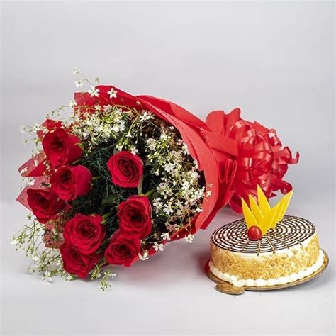 Red Roses With Cake - DP Saini Florist & Baker's