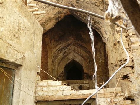 A Few More Photos of Khan Jahan Tilangani’s Tomb | Sarson ke Khet