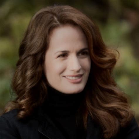 esme c. - √ | Elizabeth reaser, Twilight film, Twilight saga