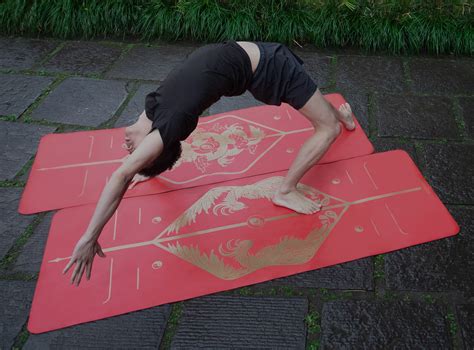 Red Yoga Mats | Top Rated Red Yoga Mats | Liforme