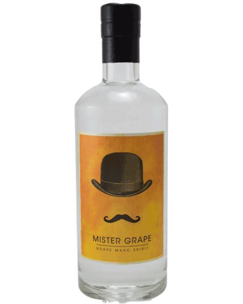 Distillery Ntaraios Mister Grape | Greece and Grapes