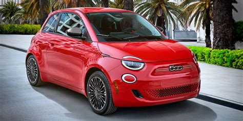 2025 FIAT 500e | FIAT Canada