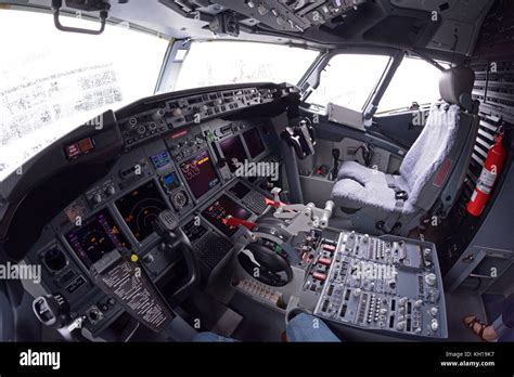 Image result for 737 Cockpit Tour