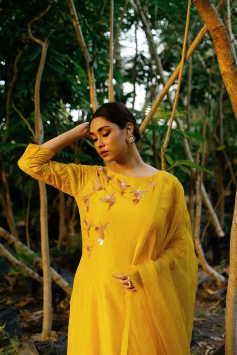 Udaan (yellow) – Shristi Chetani