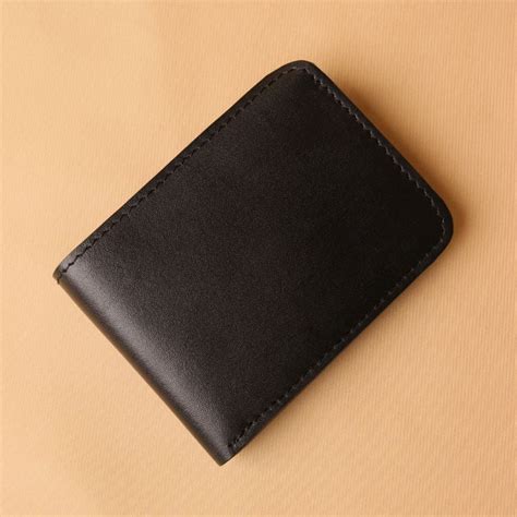 Classic Handmade Leather Bifold Wallets for Men – Bicyclist: Handmade ...
