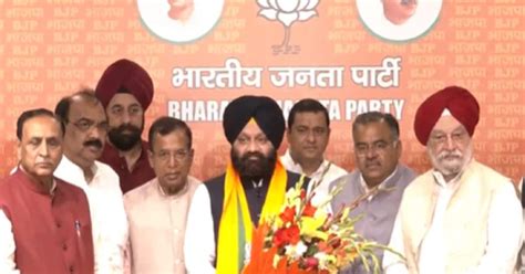 अकाली दल को बड़ा झटका, इंदर इकबाल सिंह अटवाल सहित कई बड़े नेता BJP में ...