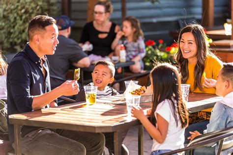 Best Restaurants in Bend for Family with Children | Visit Central Oregon