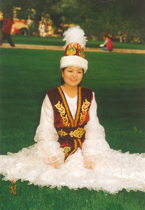 （今日6折）新疆舞蹈维吾尔族表演出服饰装儿童成人少数民族哈萨克大摆长裙女—民族服装/舞台装