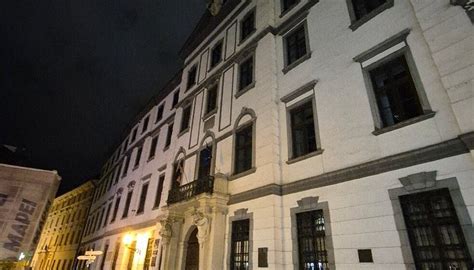 PALACE OF THE ROYAL HUNGARIAN CHAMBER - All You Need to Know BEFORE You ...