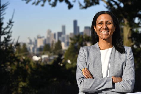 Home - Dionne Foster