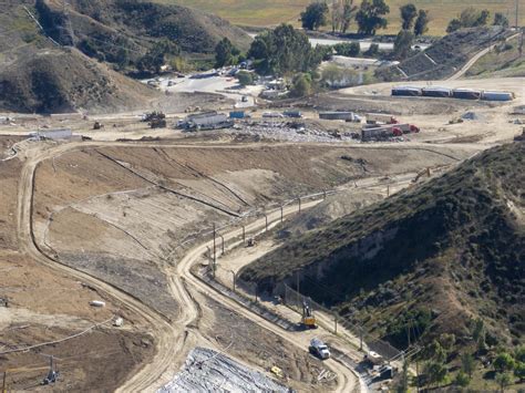 Toxic chemical reactions fuel crises at L.A. County landfills - Los ...