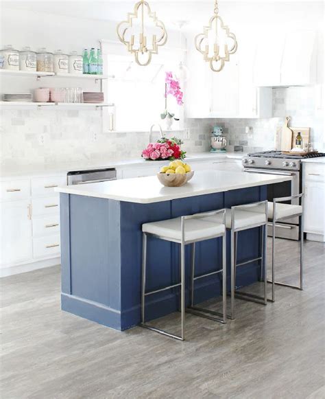 Making a Kitchen Island 的图像结果