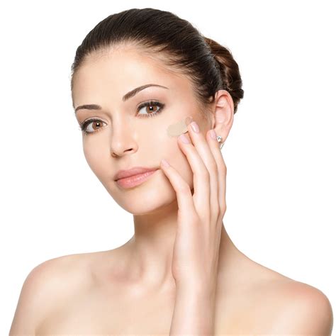 Buy MYGLAMM TREAT LOVE CARE OIL CONTROL FOUNDATION-REFRESH Online & Get ...