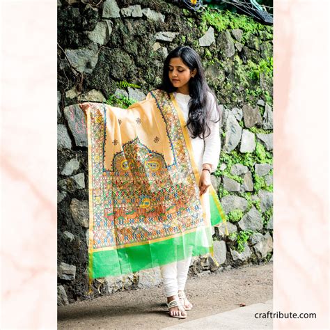 Madhubani hand painted Cotton Silk Dupatta – Green Border – Craftribute