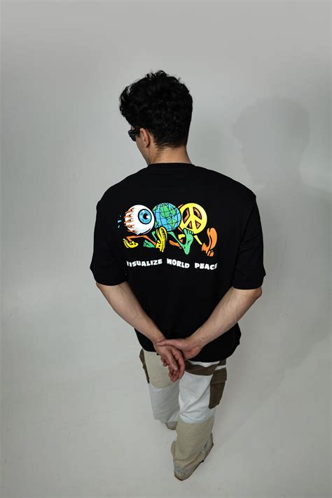 Visualize World Peace - Oversized T-Shirt – Retro Future