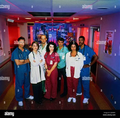 Er (tv) anthony edwards hi-res stock photography and images - Alamy