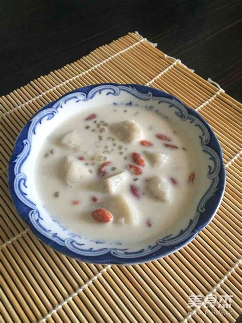 芋头椰汁西米露[传统中式甜品食谱]的做法-面食甜点-家常菜谱大全