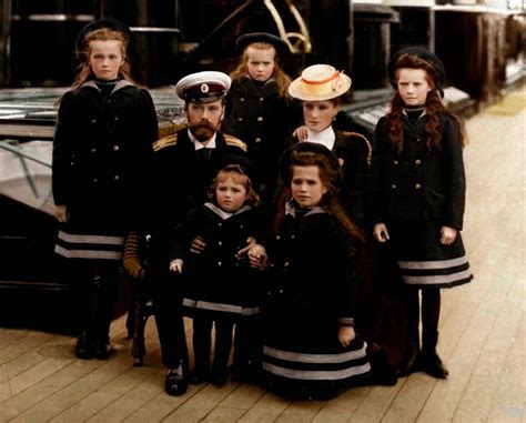 The Devastating True Story of the Romanov Family's Execution | Nicholas ...