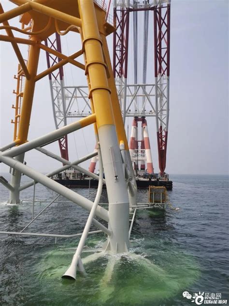 海王星顺利完成大连庄河海域全部四桩负压筒风机基础海上安装-国际风力发电网