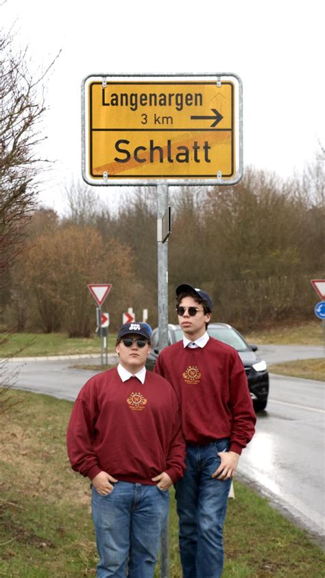 Living in Germany has its benefits - u/17blessing and myself : r/jschlatt