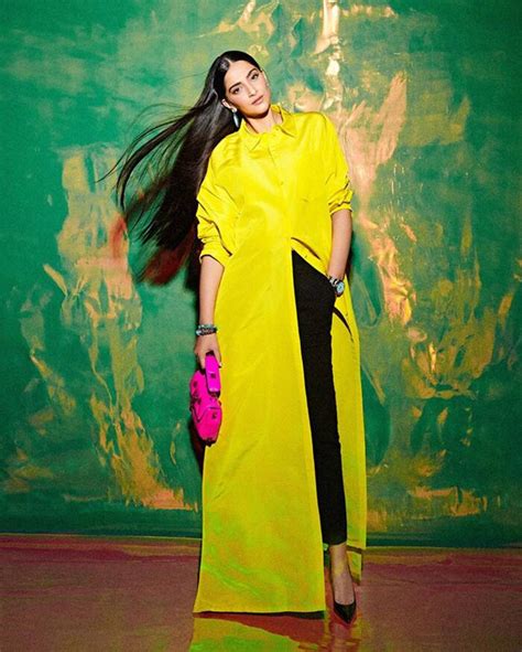 Sonam Kapoor Slays in Yellow Shirt Dress For Rs 6 Lakh With Killer Boss ...