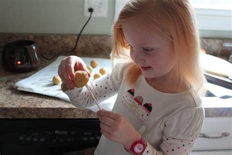 Basic Cake Pops 的图像结果