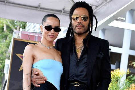 Zoë Kravitz Reacts to Dad Lenny Kravitz Working Out in Leather Pants
