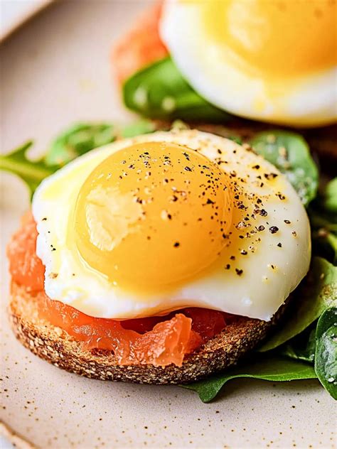 Easy Confit Egg Yolk: An Irresistible Culinary Delight